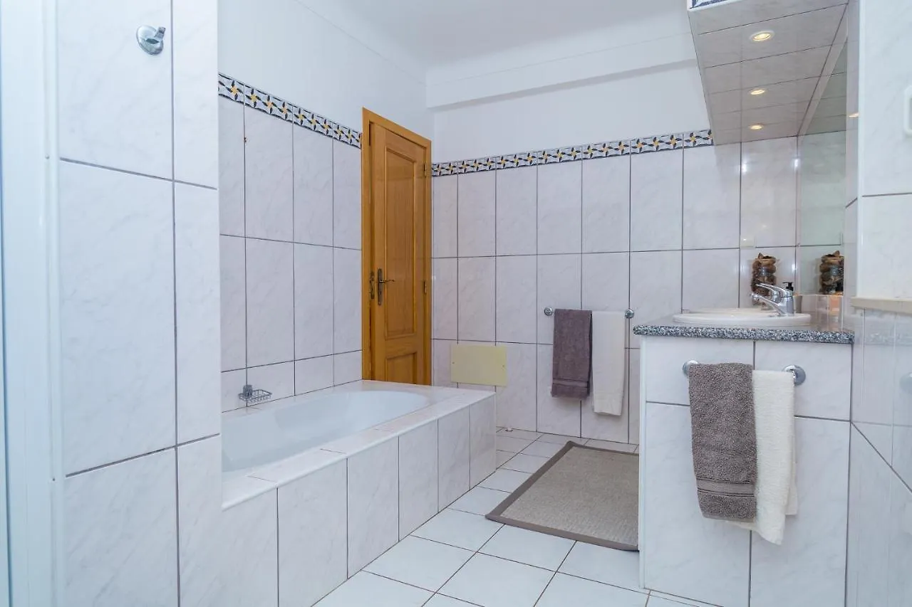 Vila Casa Figueira Carvoeiro  0*, Carvoeiro (Lagoa)